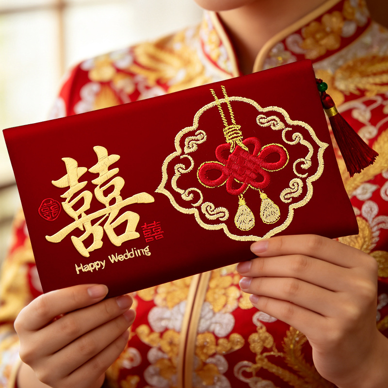 Hoogwaardige geborduurde rode  - Wedding Envelopes recensie en prijs