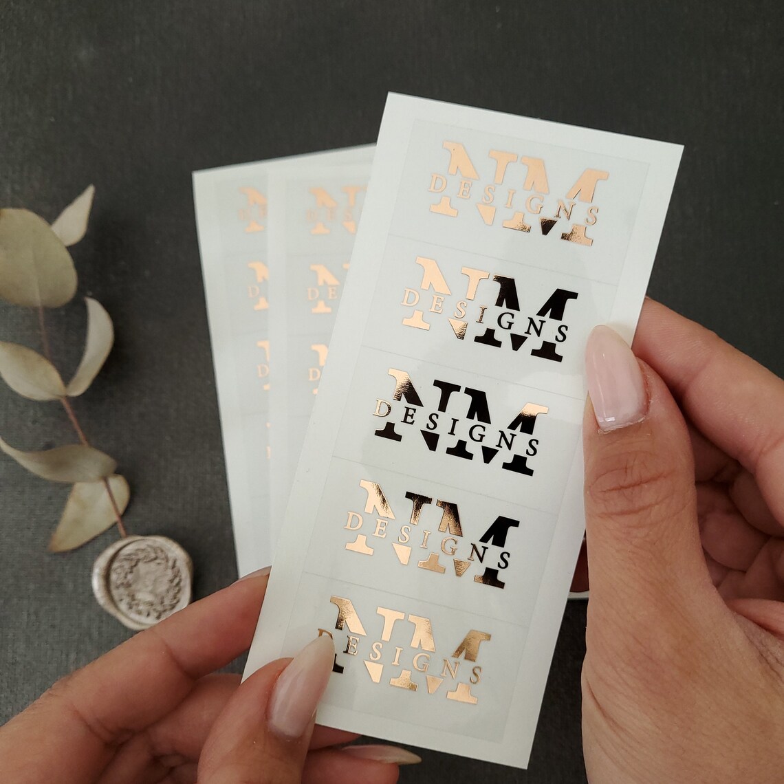 Duidelijke botanische trouwsti - Wedding Envelopes recensie en prijs